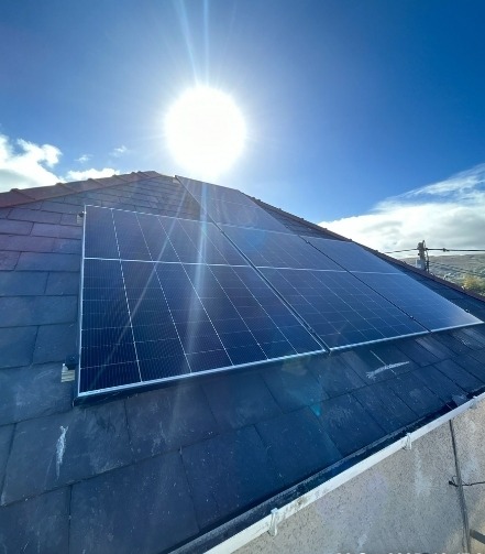 Detached House, completed solar panel installation on the roof, 3.64 kWp CRS Energy system